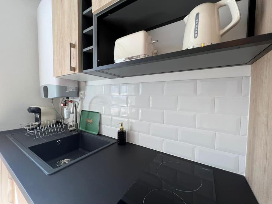 Apartament L Europe Montélimar Zewnętrze zdjęcie